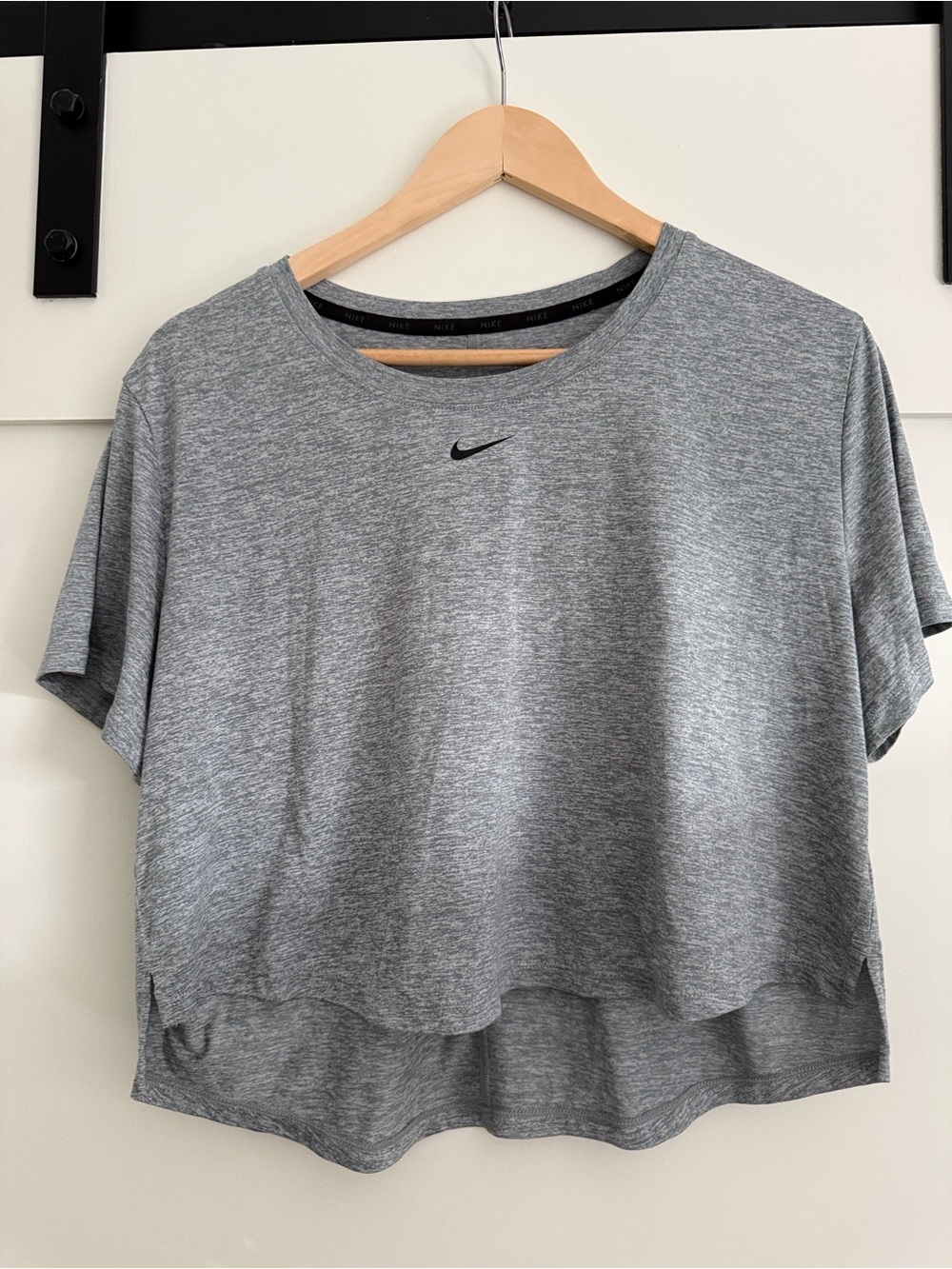 Nike Light Gray Cropped Performance Tee